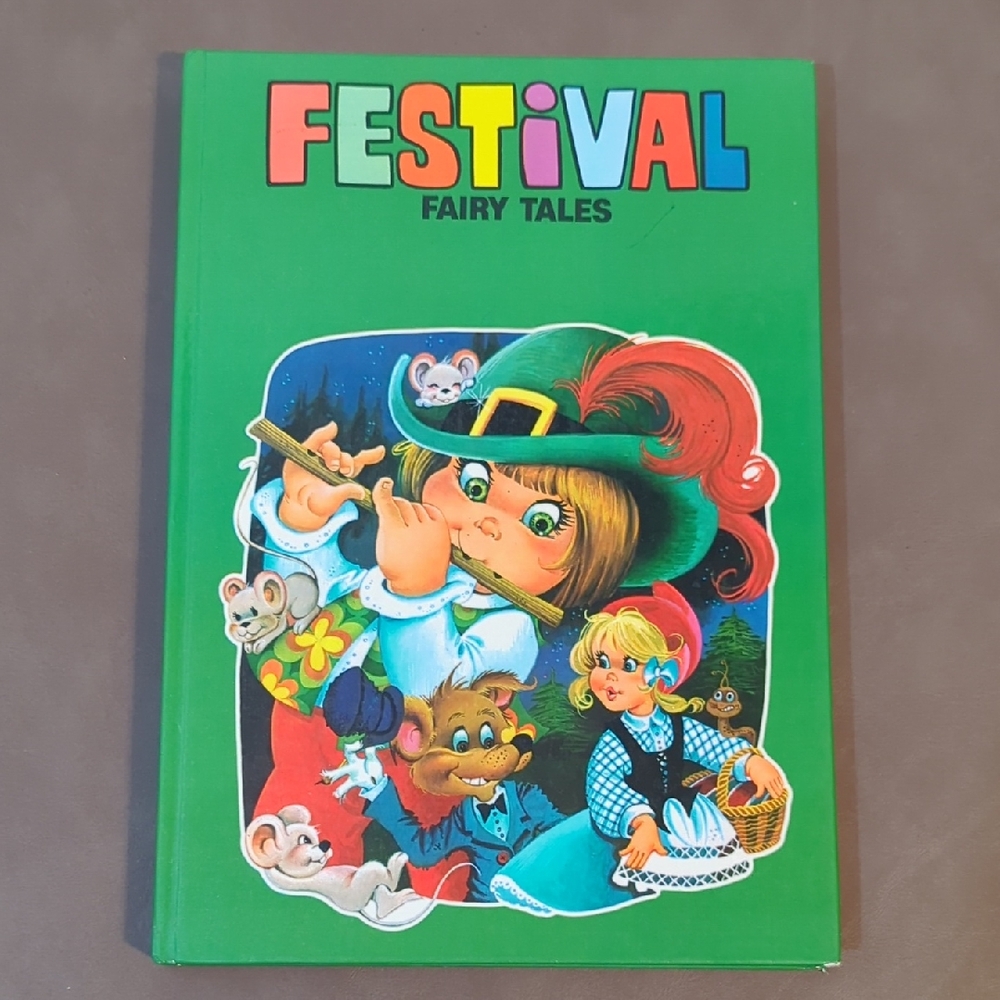 Festival Fairy Tales Two Children's Book Printed In Hungary Ediciones Garza 80's